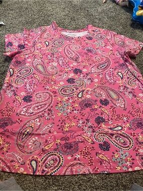 Women’s Pink Paisley Short-Sleeve Blouse